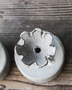 Floating fleur hand made flower vases small in grey and white by clay beehive ceramics