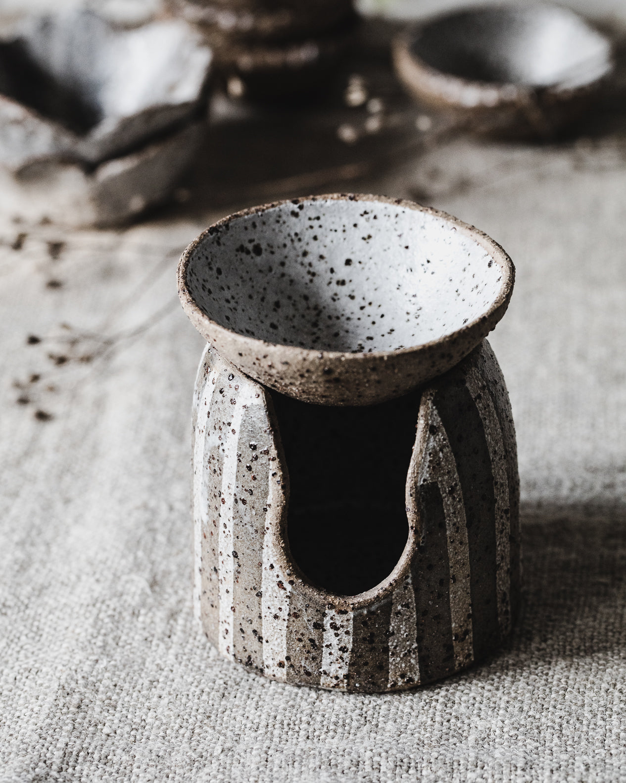 Rustic Speckled Oil Burner handcrafted by clay beehive ceramics