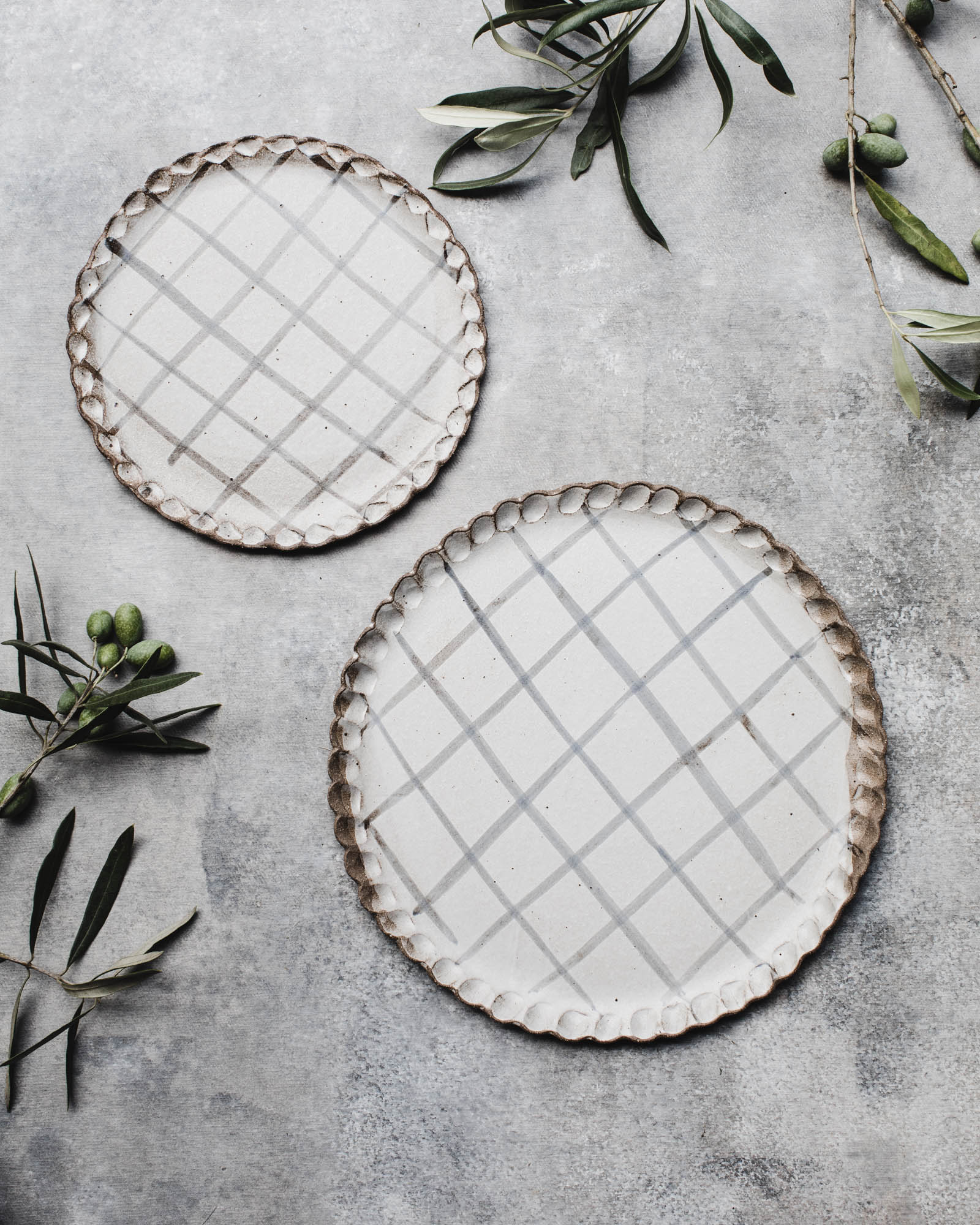 Rustic scalloped rim with tartan brushstroke patterned plates by clay beehive ceramics