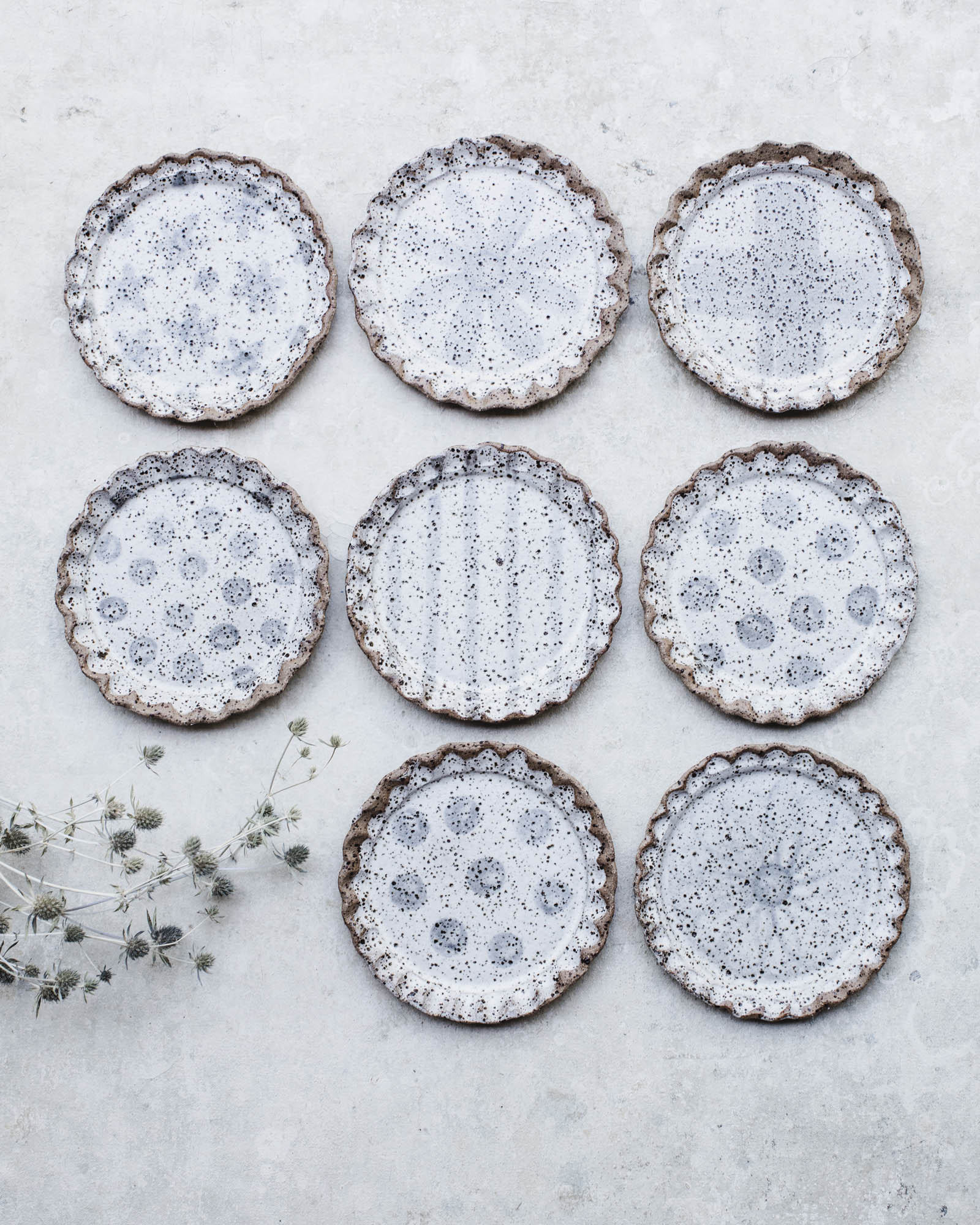 Handmade rustic speckled patterned plate with scalloped rims by clay beehive ceramics