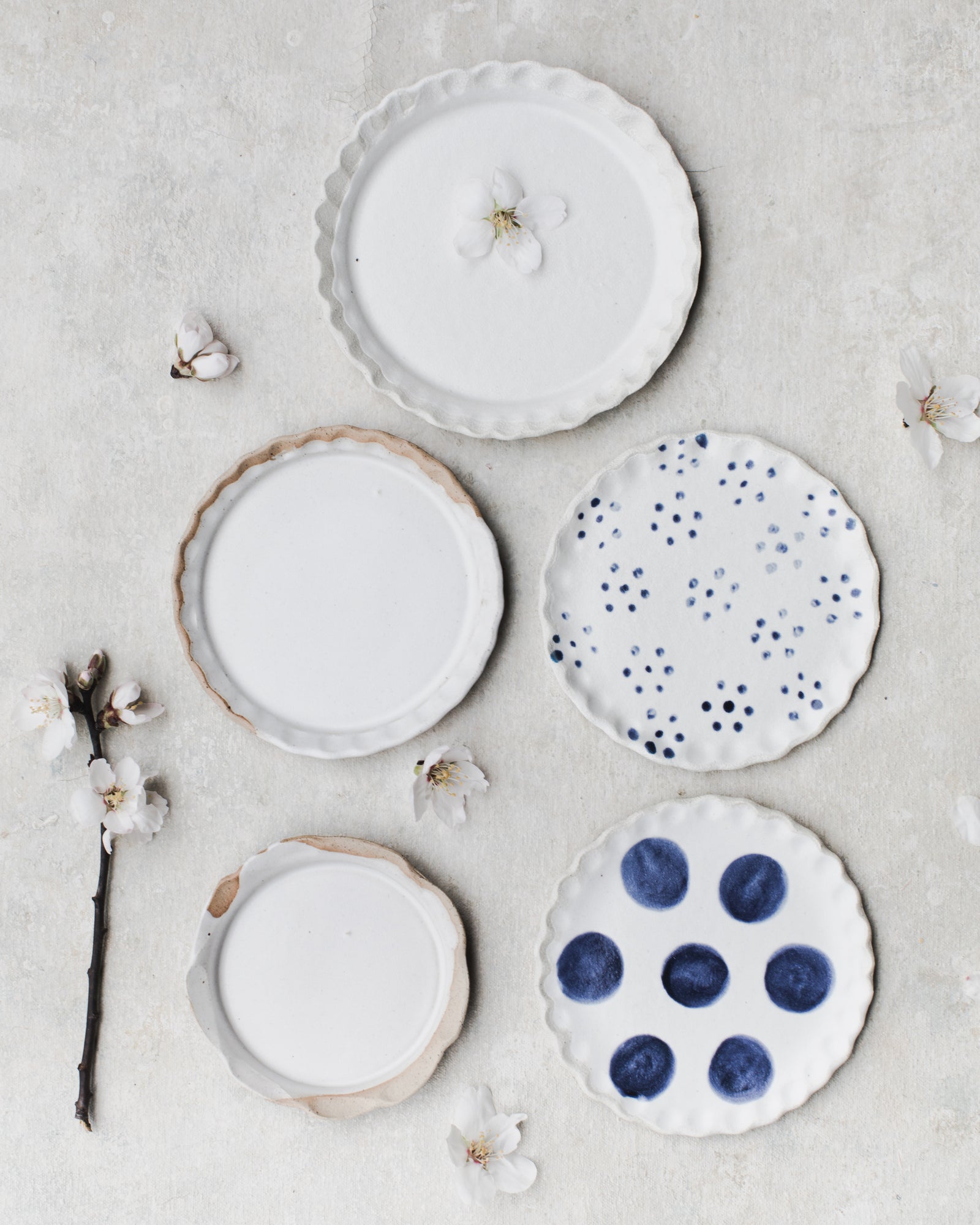 Snack and cake plates various