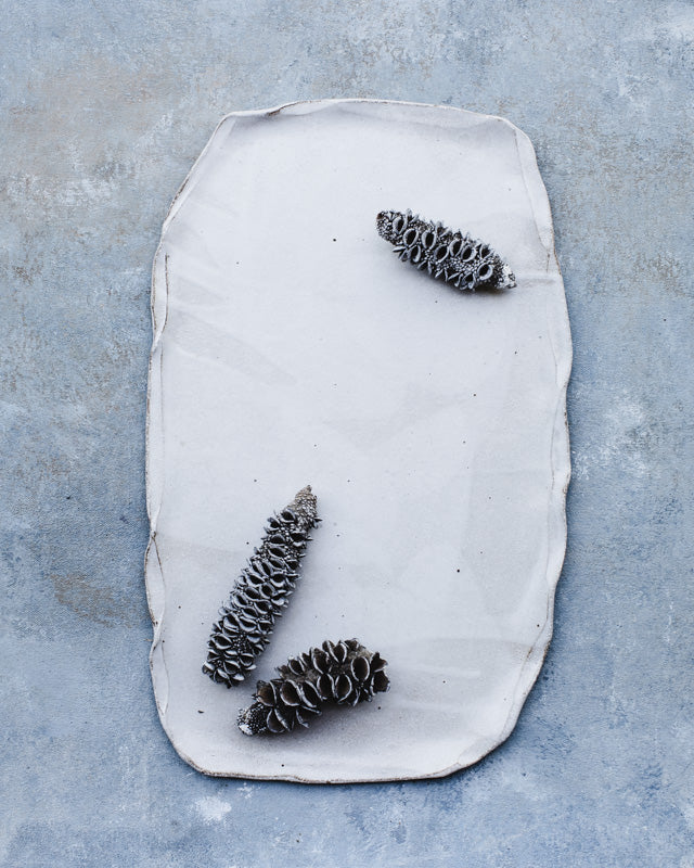 rectangle platter with earthy rim hand made by clay beehive ceramics