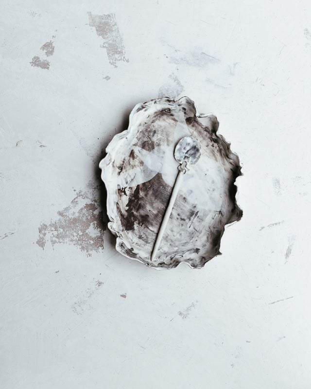 organic oval shaped ceramic platter plate bowl with oxide decorations by clay beehive