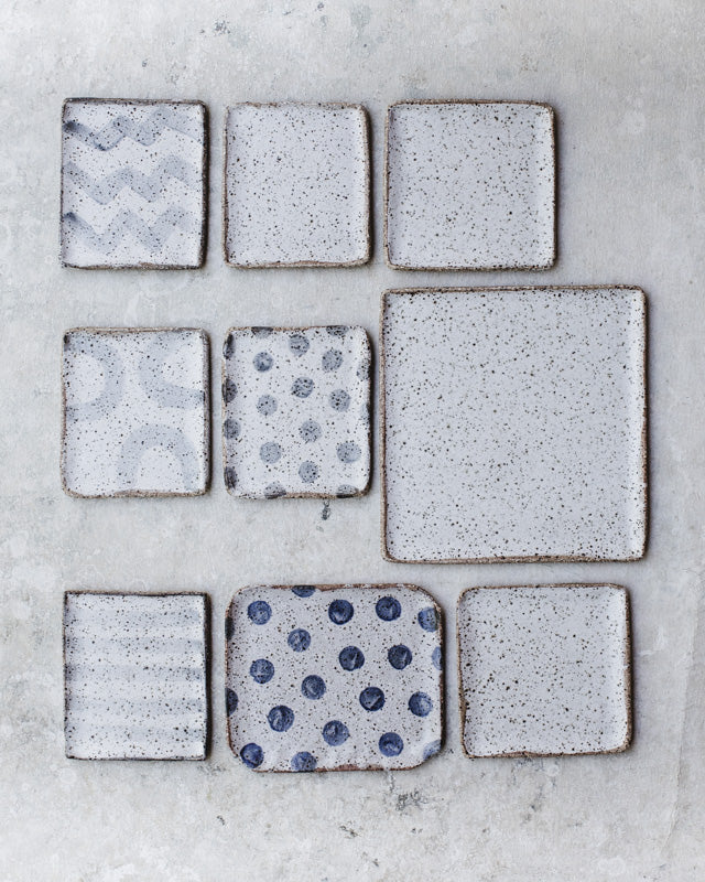 Rustic patterned rectangle / square plates